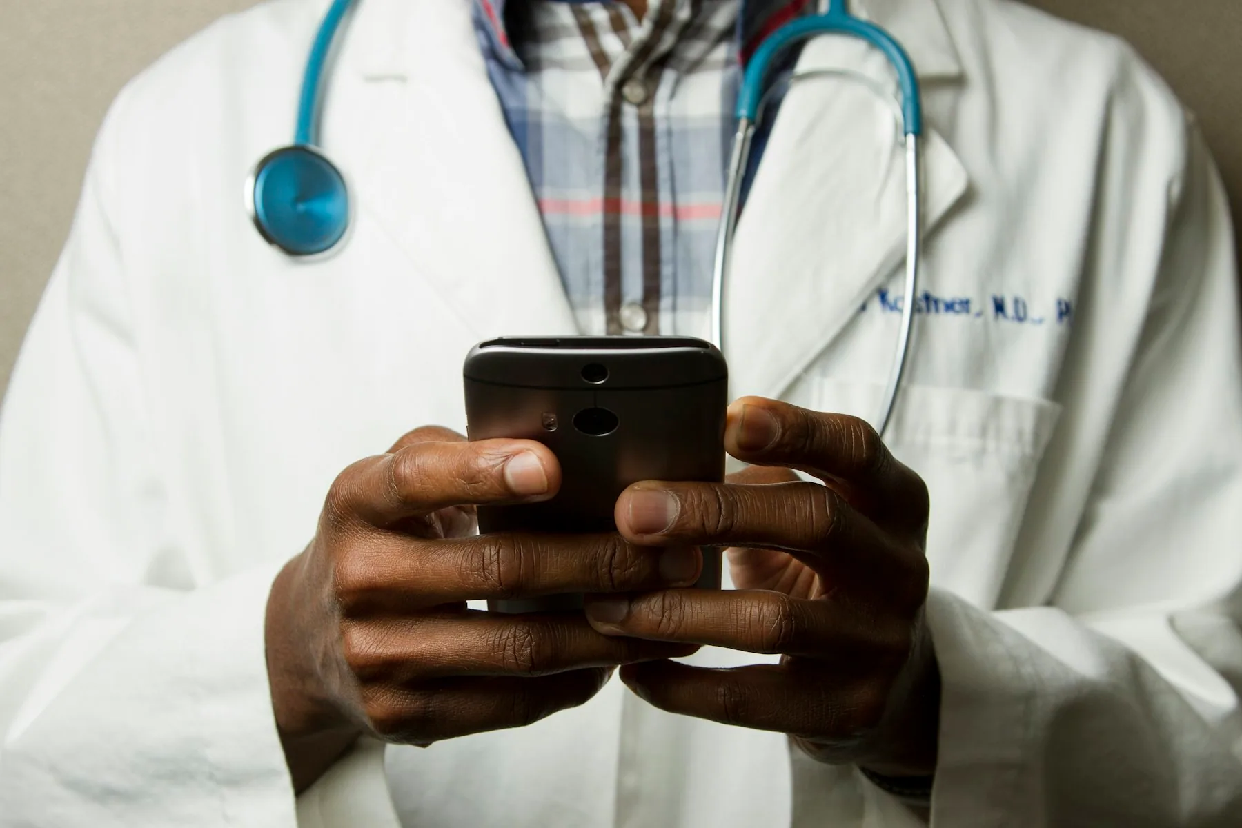 Healthcare case study — 41% fewer no-shows
